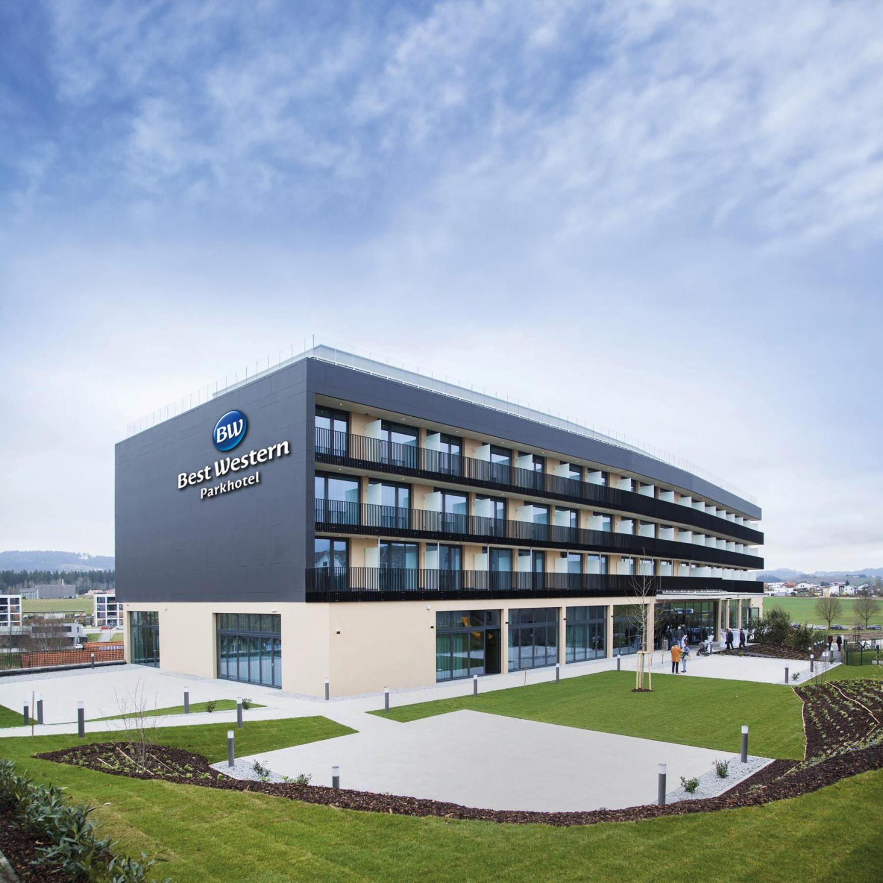 Best Western Parkhotel Hagenberg Hagenberg im Muhlkreis Exterior foto